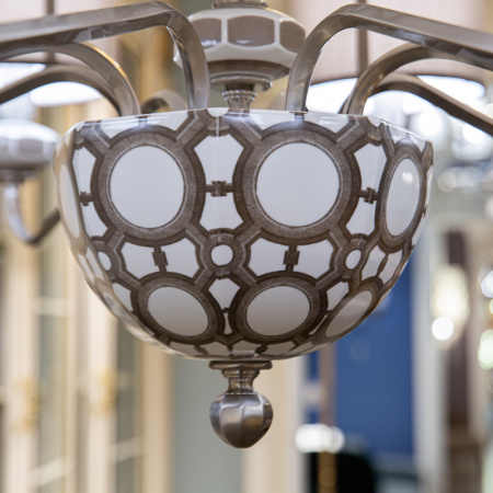 Люстра 8-ми рожковая